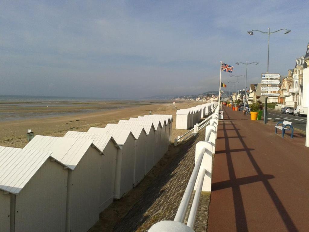 Cottage Duplex Villers Sur Mer 150 M De La Plage Exterior photo